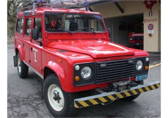 Brekina 91376 Land Rover FW Gelterkinden 1/87