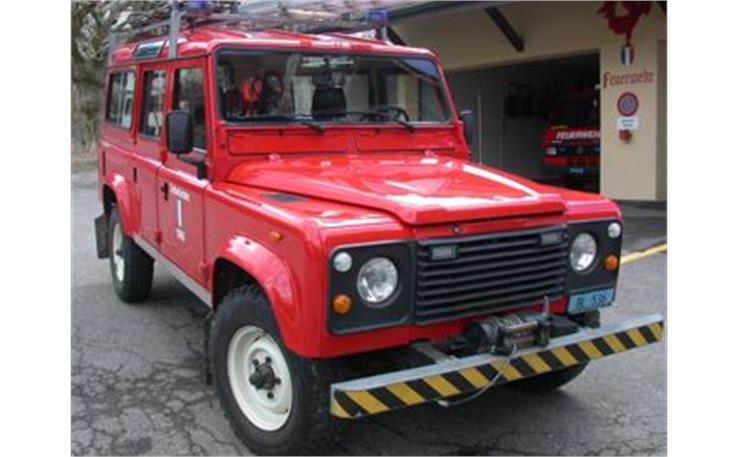 Brekina 91376 Land Rover FW Gelterkinden 1/87