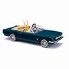 Busch 47528 Ford Mustang Cabrio mit Figuren