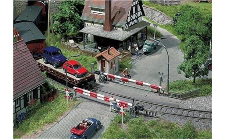 Faller 120172 Beschrankter Bahnübergang