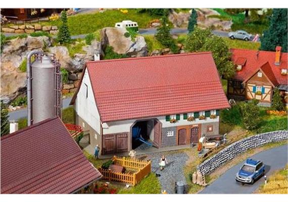 Faller 130535 Großes Bauernhaus Spur H0