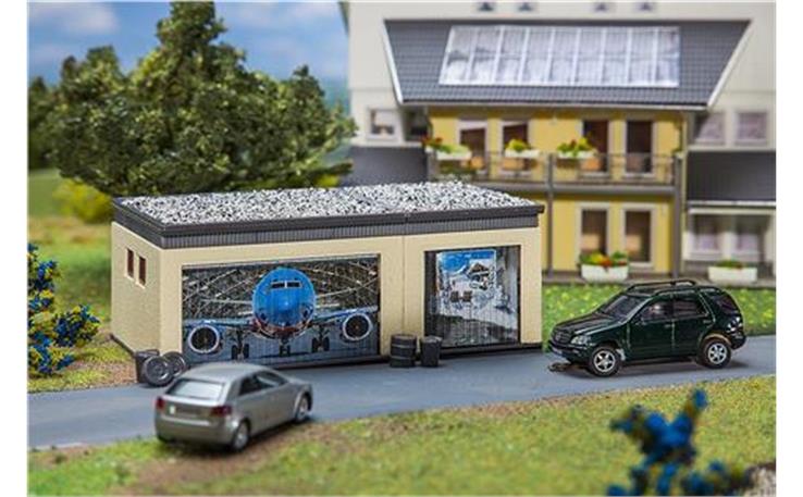 Faller 130621 Doppelgarage mit Antriebsteile