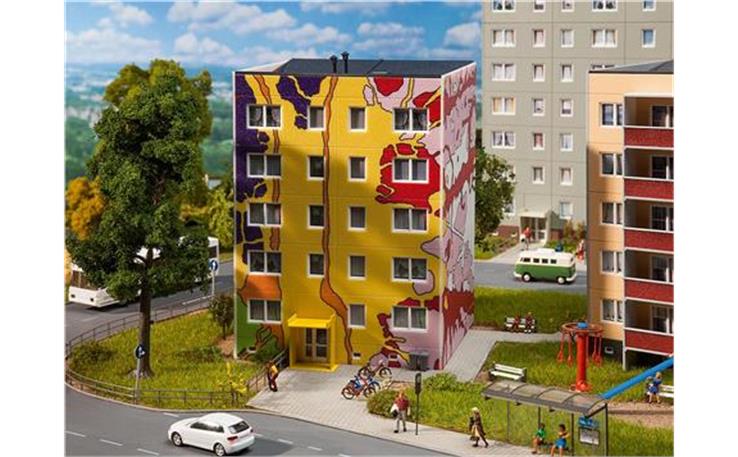 Faller 130800 Design-Plattenbau nach Carsten Kruse