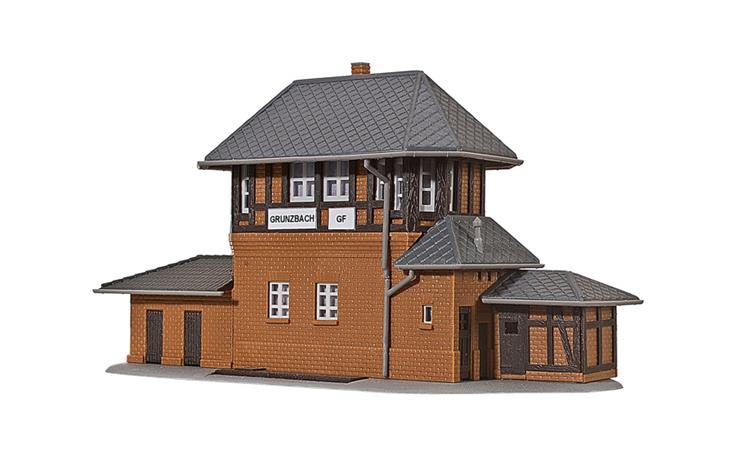 Gnom mit Glocke und Holzherz, rot, 11cm, 2 assortiert