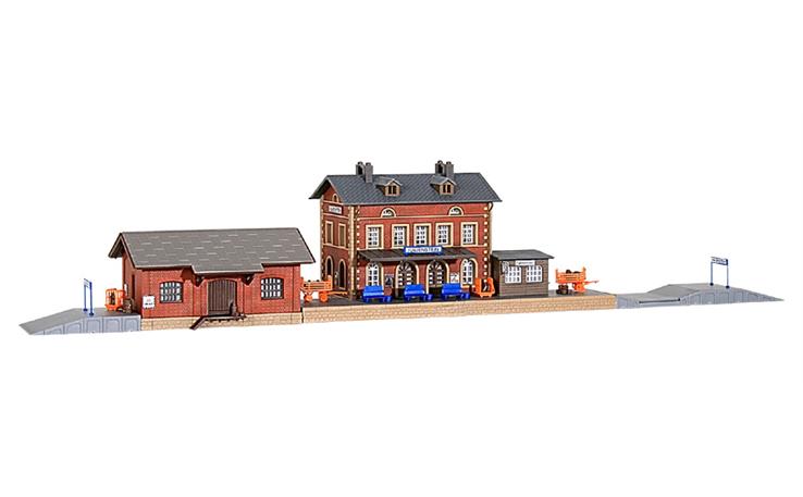Gnom mit langen Beinen, Mütze mit Holzherz, 18cm, 2 assortiert