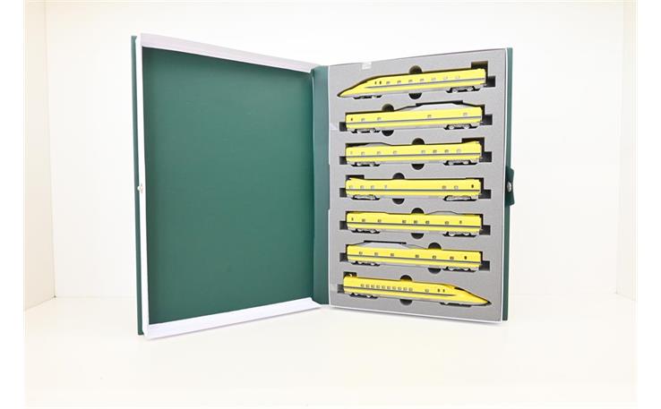 Kato 10-897/10-896S Triebzug Shinkhansen 7-tlg Doctor Yellow, Spur N