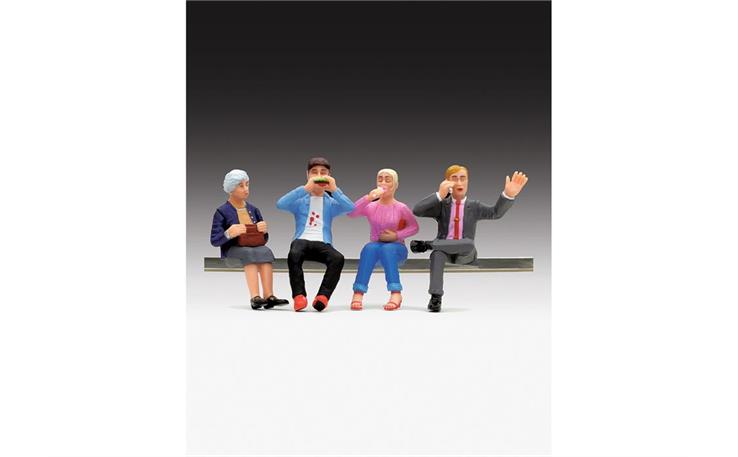 LGB 53008 Figuren-Set Speisewagenfiguren sitzend 4-tlg, Spur G