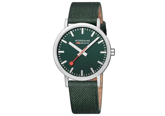 MONDAINE, Classic 40mm, Edelstahl, Waldgrüne Uhr
