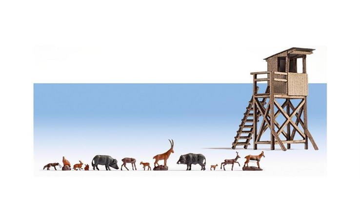 Noch 12045 Im Wald - inkl. Laser-Cut Gebäude und 12 Figuren
