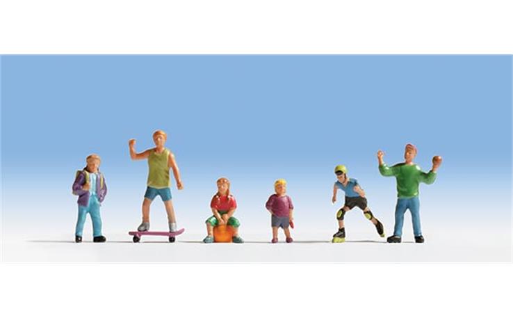 Noch 15810 Spielende Kinder