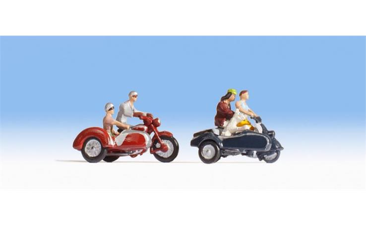 Noch 36905 Motorradfahrer