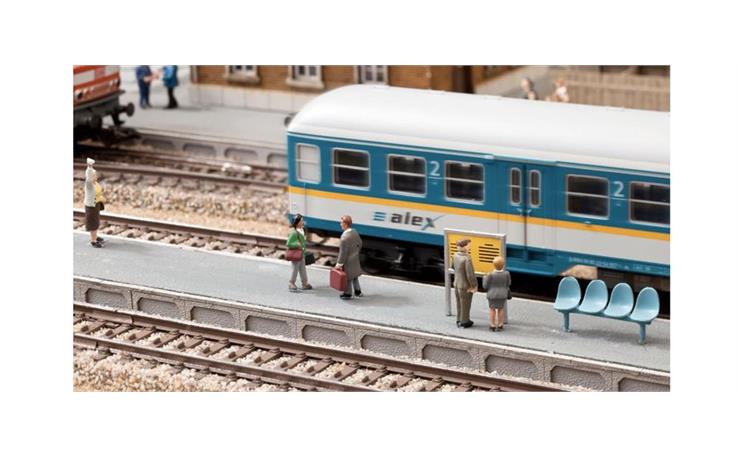 Noch 63010 L-C N Universal-Bahnsteig, 3-er Set, je 14,8?x?4,5?cm, 0,6?cm hoch