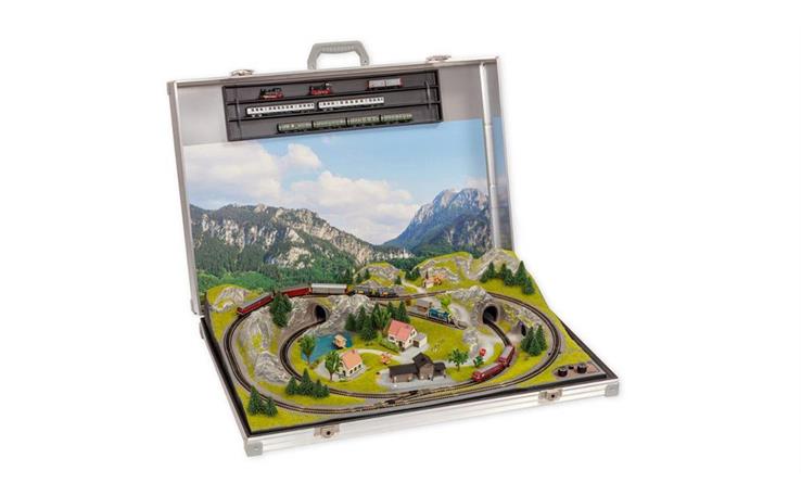 Noch 88410 Modellbahnkoffer Füssen, mit Minitrix® Gleisen, Spur N