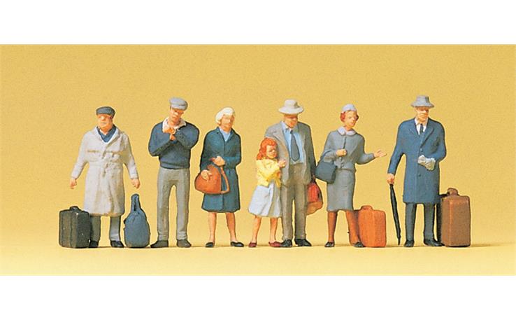 Preiser 10513 Am Bahnsteig, Set mit 6 Figuren und Zubehör