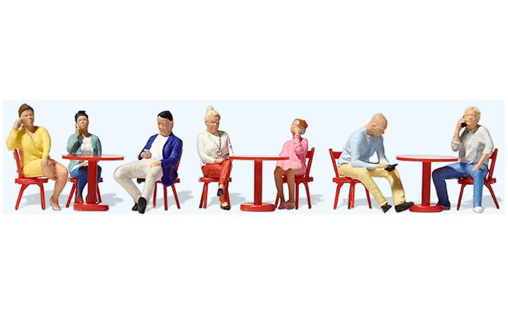 Preiser 10807 Café WLAN, Set mit 7 Figuren und Zubehör 1/87